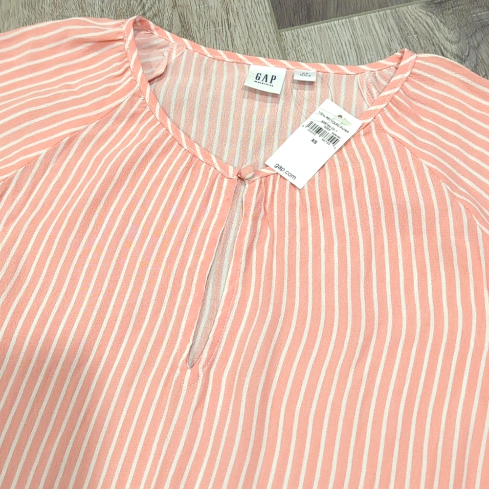 Gap Stripes Maternity Top - Picture 2 of 8